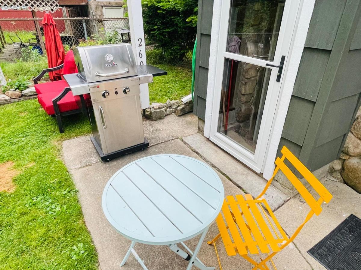 Delightful 2Br Apartment With Balcony - 15 Min From Mohegan Sun- Foxwoods Casinos & Mystic New London Exteriör bild